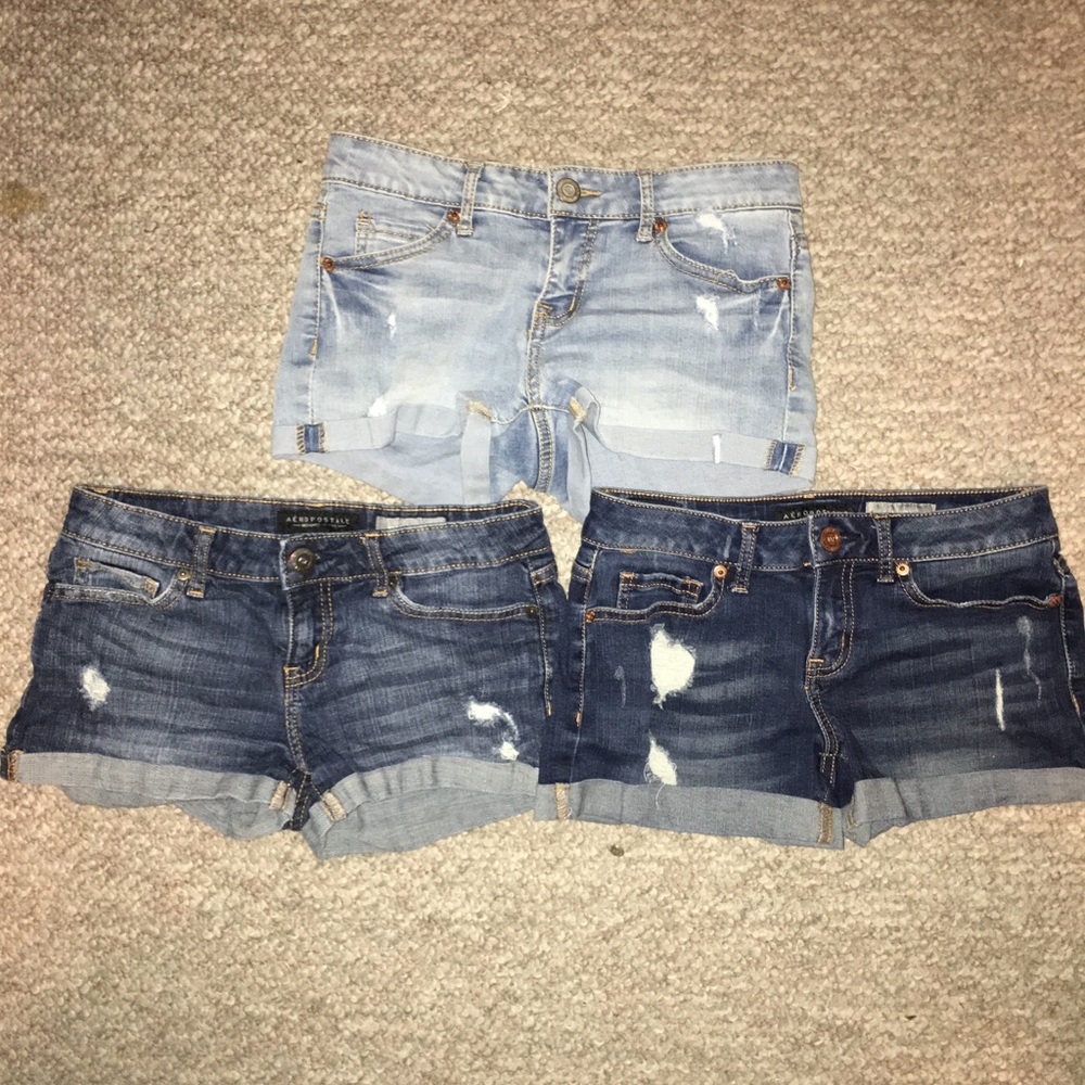 Distressed jean shorts